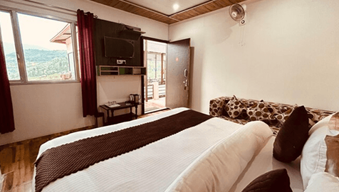 Mountain View Deluxe Room